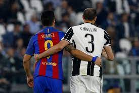Suarez ban for biting is excessive. 90plus Chiellini Uber Die Biss Attacke Von Suarez Und Eine Mogliche Europaische Superliga 90plus
