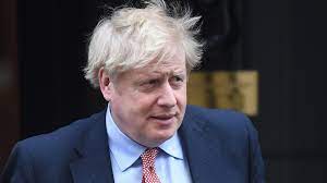 Der haarschnitt kostet gerade mal 15 pfund! Kein Kamm Boris Johnson Entschuldigt Sich Fur Wilde Frisur Promiflash De