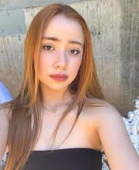 Hello All 😊 I'm Stephanie 57 yrs young , Single, from the Windy City.