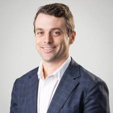 I've seen a few people post about the subject of cutting alcohol out and  the benefits they have had. I thought I would share my experiences. I cut  out alcohol in July