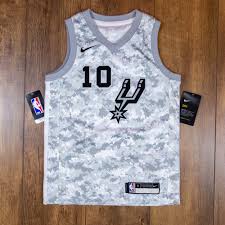 Nach texas zu den san antonio spurs. Nike Nba San Antonio Spurs Demar Derozan Jugend Swingman Trikots City Edition Mannschaften Aus Usa Sports Gb
