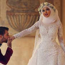 Arab Hijab Saudi Arabia Modest Muslim Wedding Dress Long Sleeves Lace Beads Over Skirt Mermaid Muslim Wedding Dresses Muslim Wedding Applique Wedding Dress