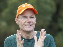 Jason Edwin Jeffery fined after throwing crab at fisheries officer in  Cungulla