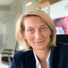 First step in my development as a Change Manager done! ✓ I am proud to have  been trained and certified as a Change Practitioner by Prosci. 🎓 3 days of  theory, practice