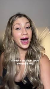 Autumn Stanley's Instagram, Twitter & Facebook