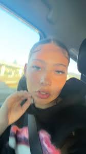 ki👩‍❤️‍💋‍👩 (@kiiiahnaaa)’s videos with original sound