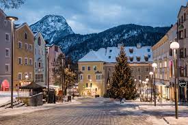 Im stadtgebiet erreichte das wasser der zulaufbäche des inns bereits. Altstadt Im Winter Kufstein Tirol Bilder Im Austria Forum