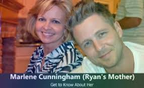 Jessica Lashley's Instagram, Twitter & Facebook