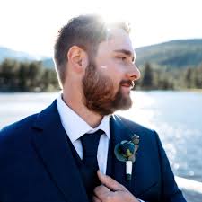 Leah Hand and Zachary Johnson's Wedding Website