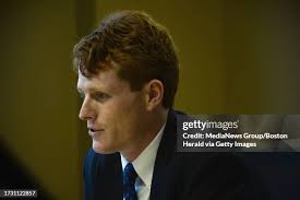 95 Eboard Stock Photos, High-Res Pictures, and Images