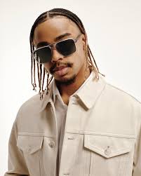 Posed, shot, Bossed ☝🏾#bosseyewear #beyourownboss @boss