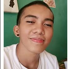 Darwin salinas profilis