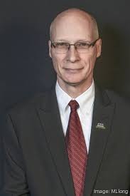 West Carrollton economic development director to retire