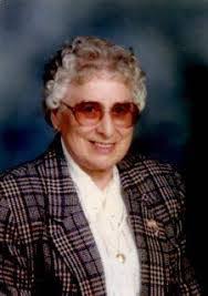 Vicky Monroe's Instagram, Twitter & Facebook