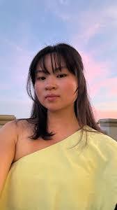 Shannon Chin's Instagram, Twitter & Facebook