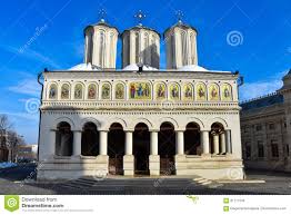 Rugăciunile de seară de la catedrala patriarhală. Rumanischer Patriarchalischer Larm Bucuresti Kathedrale Catedrala Patriarhala Redaktionelles Stockbild Bild Von Bilder Heiliger 91117244