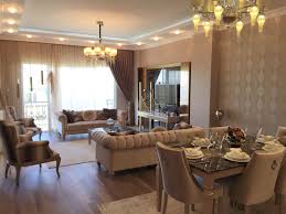 Mutfağımız için masa sandalye takımı almak istiyordum. Salon Salon Dekorasyonu Yasam Alani Yemek Masasi Misafir Yemek Masasi Koltuk Takimi Tv Unites Luks Oturma Odalari Oturma Odasi Takimlari Ev Dekorasyonu