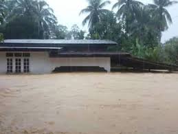 Sementara itu, di kota bharu mencatatkan 733 mangsa daripada 209 keluarga di lima pps dan pasir puteh seramai 826 mangsa daripada 219 keluarga di. Semoga Selamat Semuanya Banjir Di Kelantan Fizo Omar Dan Izzue Islam Risau Keluarga Di Kampung Gempak