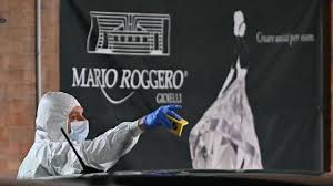 Drammatica rapina questo pomeriggio in una gioielleria di grinzane nei dintorni di alba. O6y03ziovjy46m