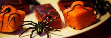 Decke deine kuchen, torten, cupcakes und muffins mit unserem gebrauchsfertigen fondant ein. Halloween Kuchen Schrecklich Schone Ideen Horror Shop Com Magazin
