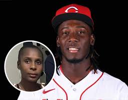 A HOME RUN for your sister!! Heartfelt condolences to Elly and his family 