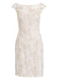 Was Anziehen Als Brautmutter Diese 5 Styling Regeln Solltest Du Kennen Hochzeit Kleidung Spitzenkleid Kleider