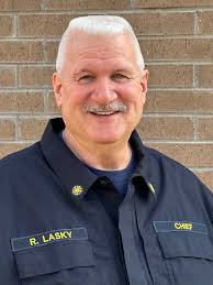 THE "SHARK TANK": LEWISVILLE'S DIVE-RESCUE TRAINING TOOL