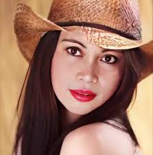 Ronnelhia Vellester Ostulani