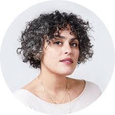 Karen Round's Instagram, Twitter & Facebook