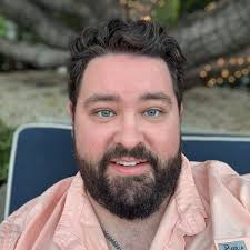 Bakersfield… it's almost time. The Basque Crawl is back at Pyrenees Café  and November 26th, the night before Thanksgiving tradition hits different.  Drinks flowing, music loud, hometown faces everywhere. Don't miss the