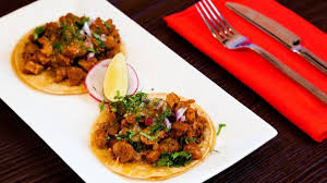 Real mexican food mexican cooking mexican food recipes dinner recipes shrimp recipes molletes (pronounced: Mexican Restaurants Open For Delivery Takeout Bartable