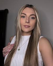 Jade Ford's Instagram, Twitter & Facebook