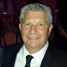 ▷ Риелторы и Агентства недвижимости в Калифорнии.