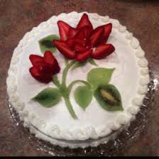 Cake Decorated With Strawberries And Kiwi Decorazioni Torte Con Fragole Ricette Dolci Torte