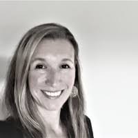 Lynn Carrigan's Instagram, Twitter & Facebook