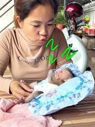 Mom Uses Every Clever Trick To Soothe Tiny KT Into A Deep Noon Nap