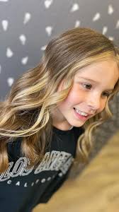 𝑀𝒪𝒩𝐸𝒴 𝒫𝐼𝐸𝒞𝐸𝒮 𝒻𝑜𝓇 𝓉𝒽𝒾𝓈 𝒸𝓊𝓉𝑒 𝑔𝒾𝓇𝓁 ♡ #moneypiece  #blondemoneypiece #blondechunks #virginhair #kidshair #blondehairstyles  #boiseidaho #boisehairstylist #boisehair #boisesalon #blackeaglesalonboise  ...