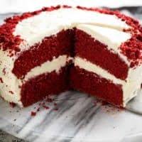 125 g (½ cup) unsalted butter, at room temperature · 250 g (1 cup) block of cream cheese, at room temperature · 4 cups icing / powdered sugar · 2 . Best Red Velvet Cake Cafe Delites