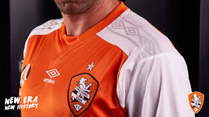 Today i discuss what the best and worst jerseys for the brisbane roar over the years. Umbro Brisbane Roar 17 18 Home Away Third Kits Released Footy Headlines