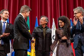 Petro clausura el Congreso Artes para la Paz reivindicando el esfuerzo por extender la cultura entre los más jóvenes