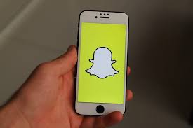 The idea of having access to hundreds and thousands of available singles at your fingertips had very few despite pickup lines proving notoriously unsuccessful on dating apps, dudes are showing no signs of ceasing with their googled scripts. App Etiquette How To Flirt With A Guy Over Snapchat Regain