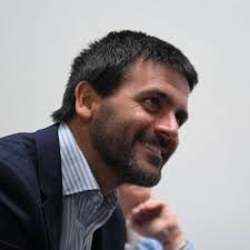 X-এ Alejandro Sciarra: "Están cantando "dale Ingrid dale" ahora."