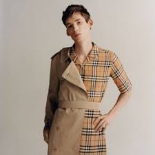 Burberry is a british luxury fashion house headquartered in london, england. Burberry Official British Luxury Fashion Beauty
