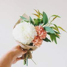 Pom Pom Posy Chrysanthemum Carnations Queen Anne S Lace Eucalyptus Gum Created By Apocketfulofroses Chrysanthemum Bouquet Rose Buds Florist