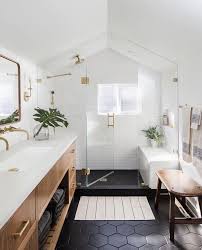 See more ideas about bathroom inspiration, bathroom design, bathrooms remodel. Pin By Kirstin Lukas On Bathroom Beautiful Bathroom Decor Bathroom Decor Beautiful Bathrooms