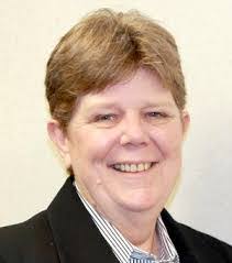 Debra Starnes's Instagram, Twitter & Facebook