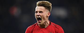 Find out everything about scott mctominay. The Evolution Of Scott Mctominay From Dull Midfielder To Manchester United Leader
