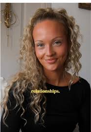 Vídeos de Jenny Dinovi (@jennydinovi) con «original sound