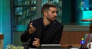 David Broncano habla en catalán en TVE y deja en evidencia a Pablo Motos