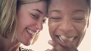 La boda de Samira Wiley y Lauren Morelli despierta controversia en las redes
